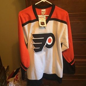 Brand new flyers jersey